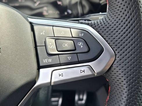 New 2026 Volkswagen GTI SE FWD image 22