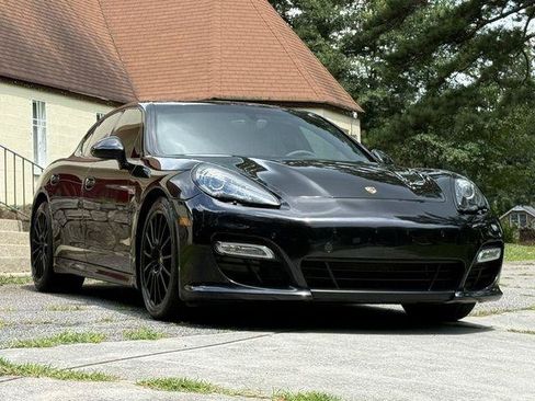 Used 2013 Porsche Panamera GTS AWD/4WD image 2