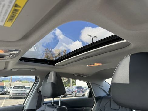 Certified 2023 Hyundai Elantra Limited w/ Cargo Package image 11