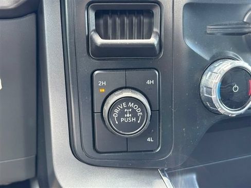 Used 2025 Ford F150 XLT w/ Equipment Group 301A Standard AWD/4WD image 26