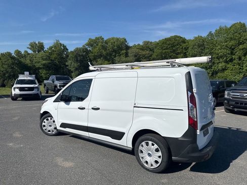 Used 2022 Ford Transit Connect XL FWD image 3
