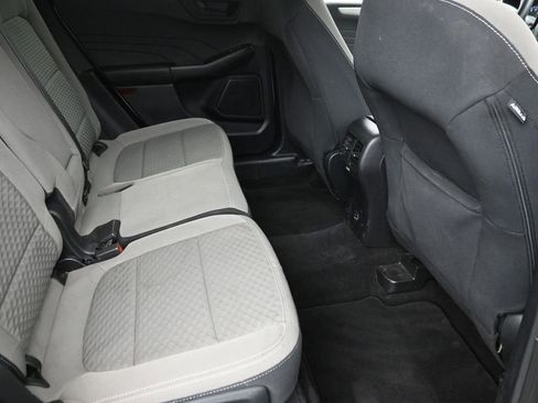 Used 2022 Ford Escape SE w/ Convenience Package image 9