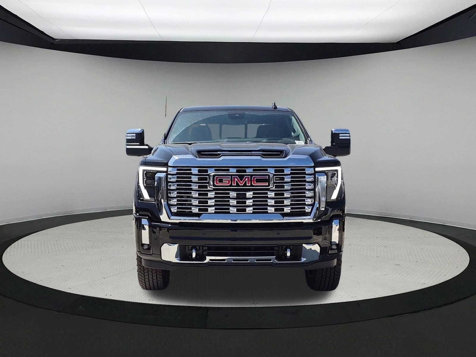 New 2026 GMC Sierra 2500 Denali w/ Denali Reserve Package AWD/4WD image 8