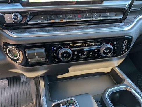 New 2026 Chevrolet Silverado 1500 LTZ w/ Z71 Off-Road Package image 37