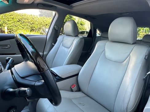 Used 2010 Lexus RX 350 AWD image 22