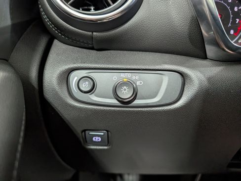 Used 2020 Chevrolet Blazer LT AWD/4WD image 22