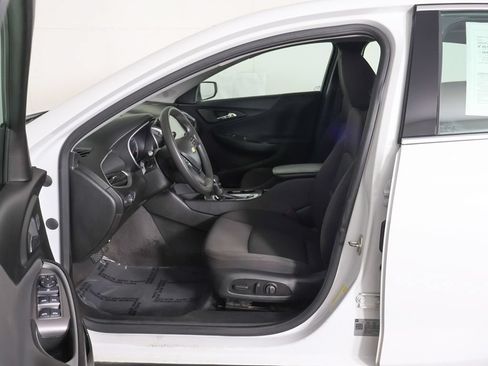 Used 2024 Chevrolet Malibu LS w/ Driver Confidence Package FWD image 26