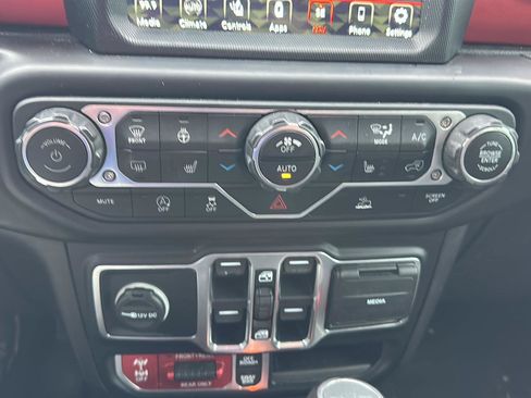 Used 2020 Jeep Gladiator Rubicon AWD/4WD image 21