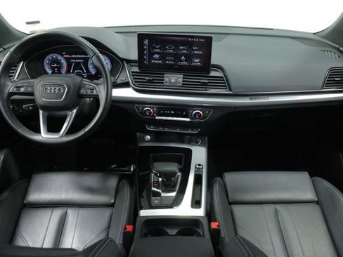 Used 2025 Audi Q5 2.0T Premium image 11