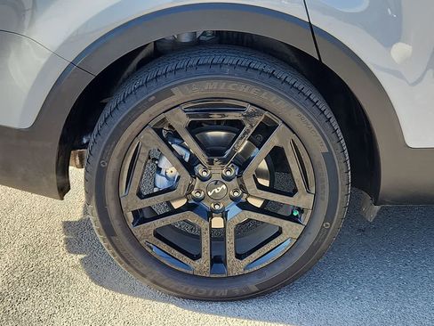 Used 2024 Kia Telluride SX Prestige X-Line image 12