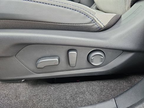 New 2026 Subaru Forester Premium AWD/4WD image 34