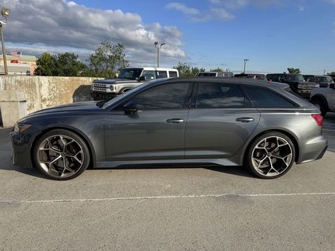 Used 2024 Audi RS 6 performance AWD/4WD image 5