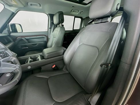 New 2025 Land Rover Defender 130 S AWD/4WD image 29