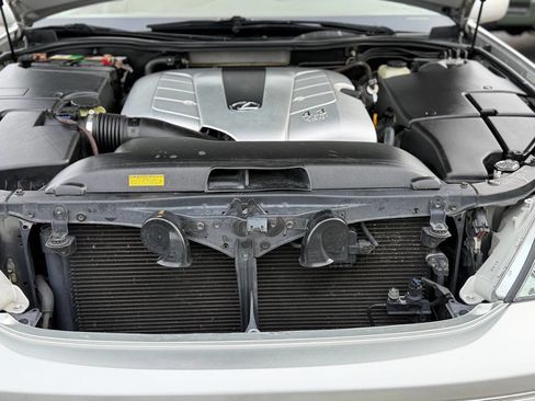 Used 2003 Lexus LS 430 image 49