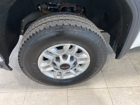 Used 2021 GMC Sierra 2500 SLE AWD/4WD image 9