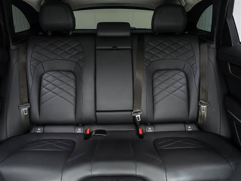 Used 2023 Jaguar F-PACE S AWD/4WD image 18