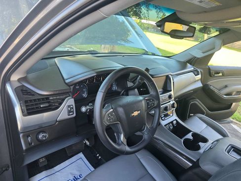 Used 2018 Chevrolet Tahoe LT RWD image 15