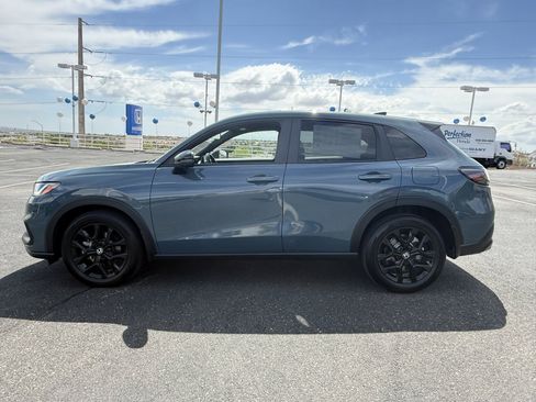 Certified 2024 Honda HR-V Sport image 9