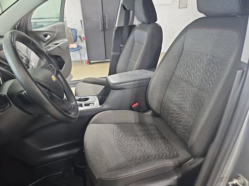 Certified 2024 Chevrolet Equinox LT w/ LPO, Floor Liner Package FWD image 19