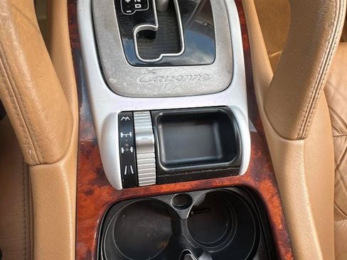 Used 2006 Porsche Cayenne AWD/4WD image 40