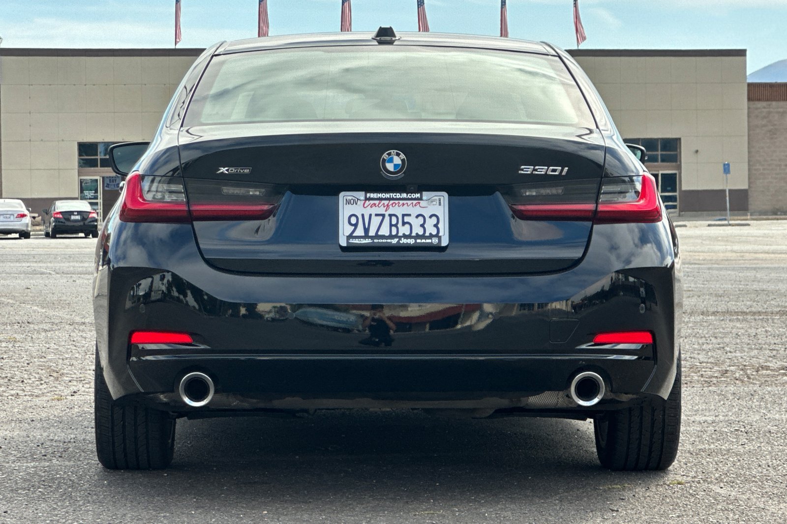 Used 2026 BMW 330i xDrive Sedan AWD/4WD image 4