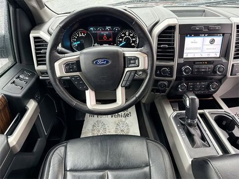 Used 2019 Ford F150 Lariat w/ Equipment Group 501A Mid image 14