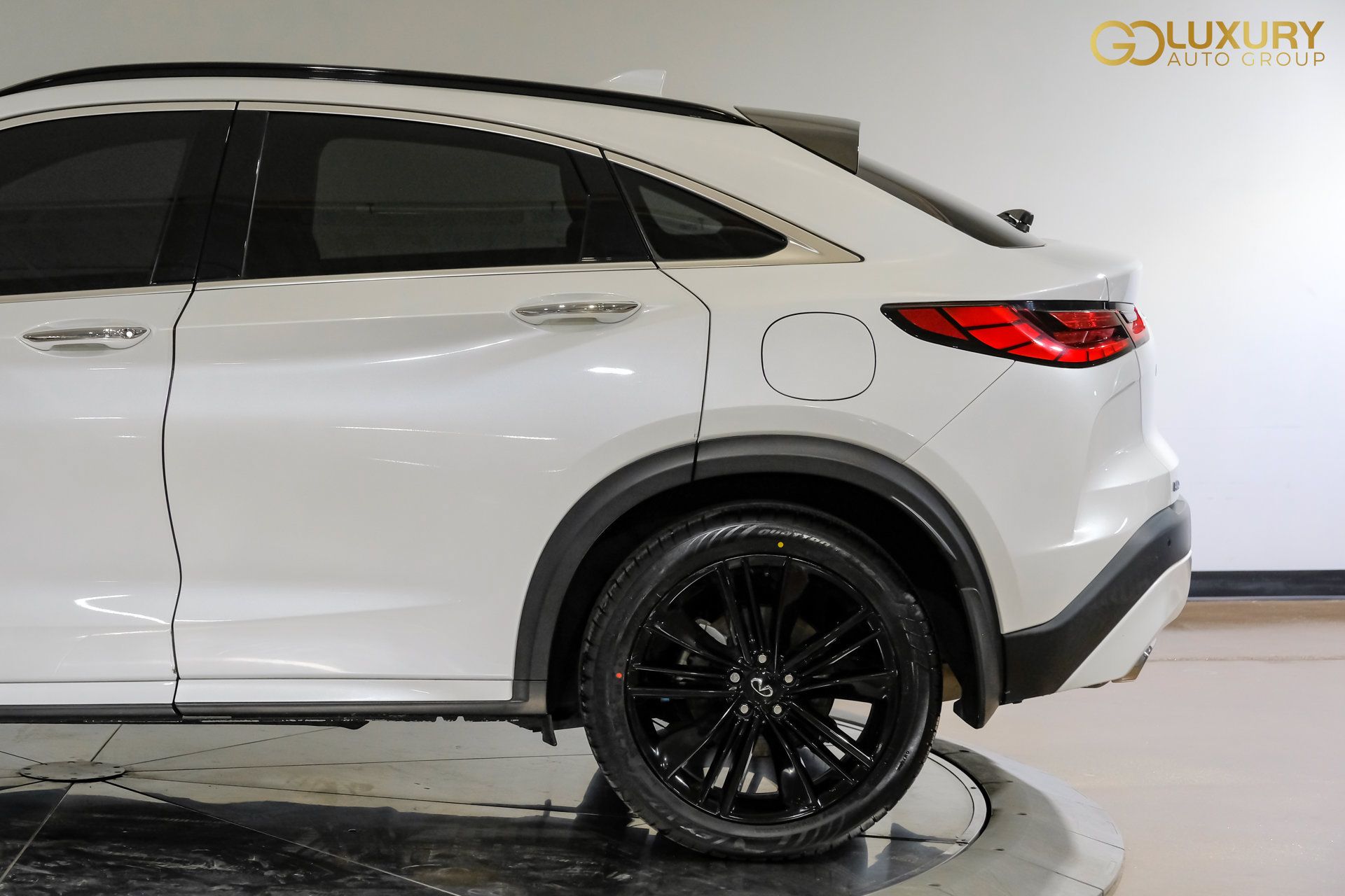 Used 2023 INFINITI QX55 Sensory w/ Lighting Package AWD/4WD image 15