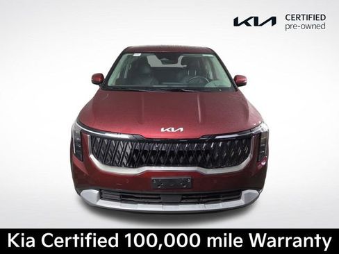 Certified 2025 Kia Carnival FWD image 3