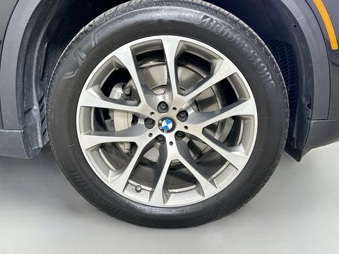 Used 2021 BMW X5 xDrive40i w/ Convenience Package AWD/4WD image 10