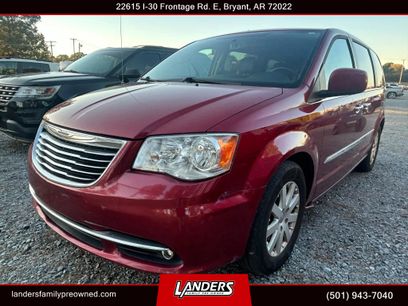 Used 2015 Chrysler Town & Country Touring w/ Trailer Tow Group
