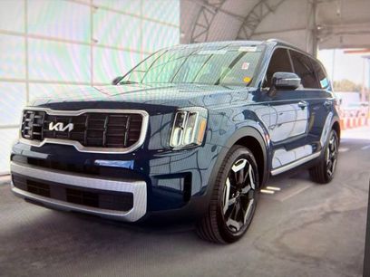 Used 2023 Kia Telluride S