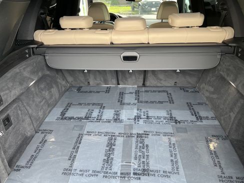 Used 2021 BMW X5 xDrive45e w/ Premium Package image 9