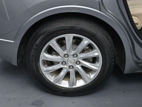 Used 2019 Buick Envision Essence FWD image 31