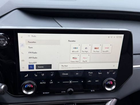 New 2026 Lexus RX 350h AWD/4WD image 17