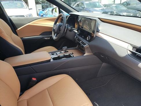 Used 2025 Lexus RX 350 Premium Plus w/ Convenience Package AWD/4WD image 21