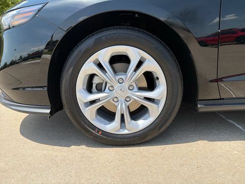 New 2026 Honda Accord LX image 9