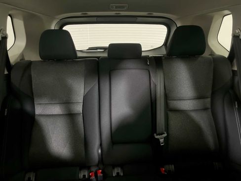 Used 2024 Nissan Rogue SV FWD image 13