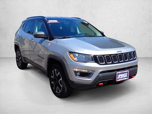Used 2021 Jeep Compass Trailhawk AWD/4WD image 6