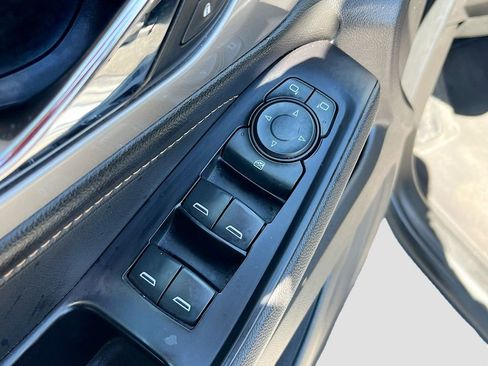 Used 2019 Chevrolet Traverse LS FWD image 17