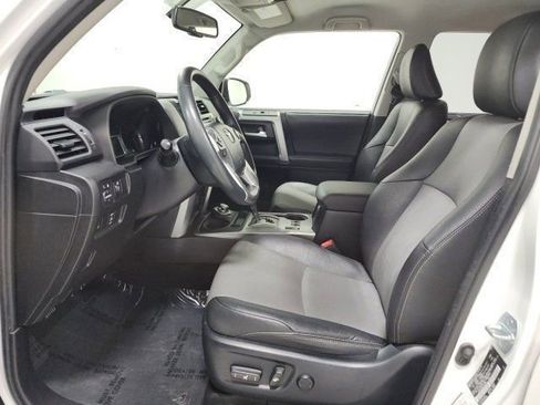 Used 2019 Toyota 4Runner SR5 Premium image 20