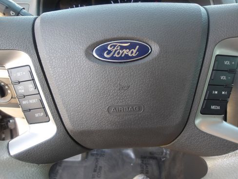 Used 2012 Ford Fusion SE image 20