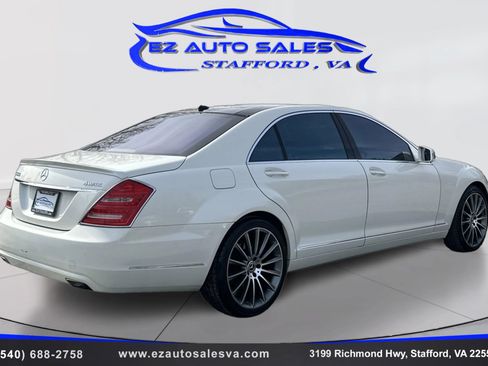 Used 2010 Mercedes-Benz S 550 4MATIC image 5
