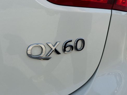 Used 2015 INFINITI QX60 Luxe w/ Premium Plus Package AWD/4WD image 11