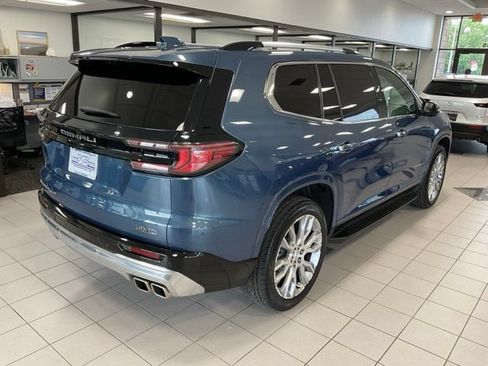Used 2025 GMC Acadia Denali w/ Super Cruise Package AWD/4WD image 8