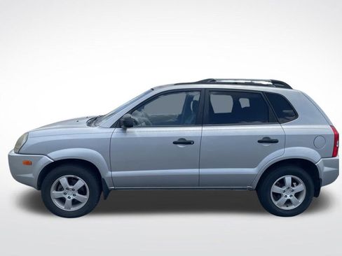 Used 2008 Hyundai Tucson GLS FWD image 4