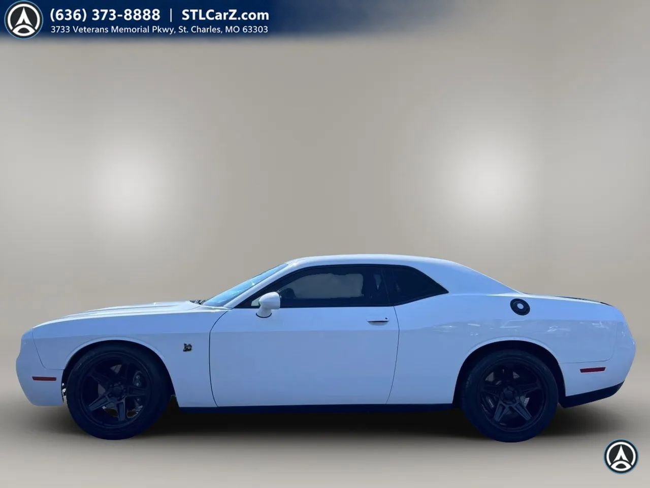 Used 2016 Dodge Challenger R/T Scat Pack RWD image 6