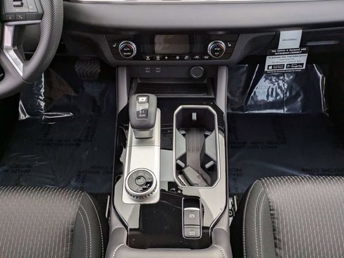 New 2026 Mitsubishi Outlander ES image 19