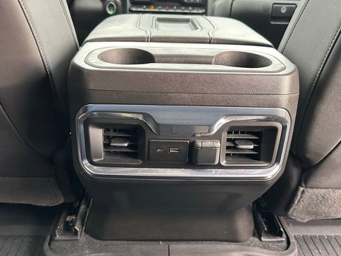 Used 2022 Chevrolet Silverado 1500 High Country w/ Technology Package image 20