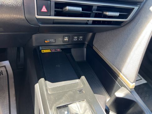 Used 2025 Toyota Camry LE w/ Convenience Package FWD image 20