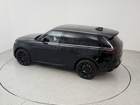 New 2026 Land Rover Range Rover Sport Dynamic SE AWD/4WD image 39
